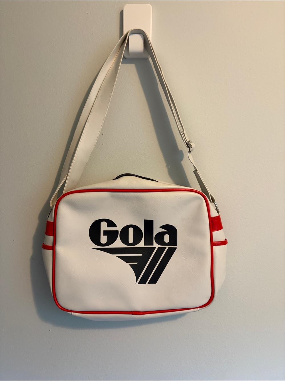 Gola White and Red Retro Messenger Bag